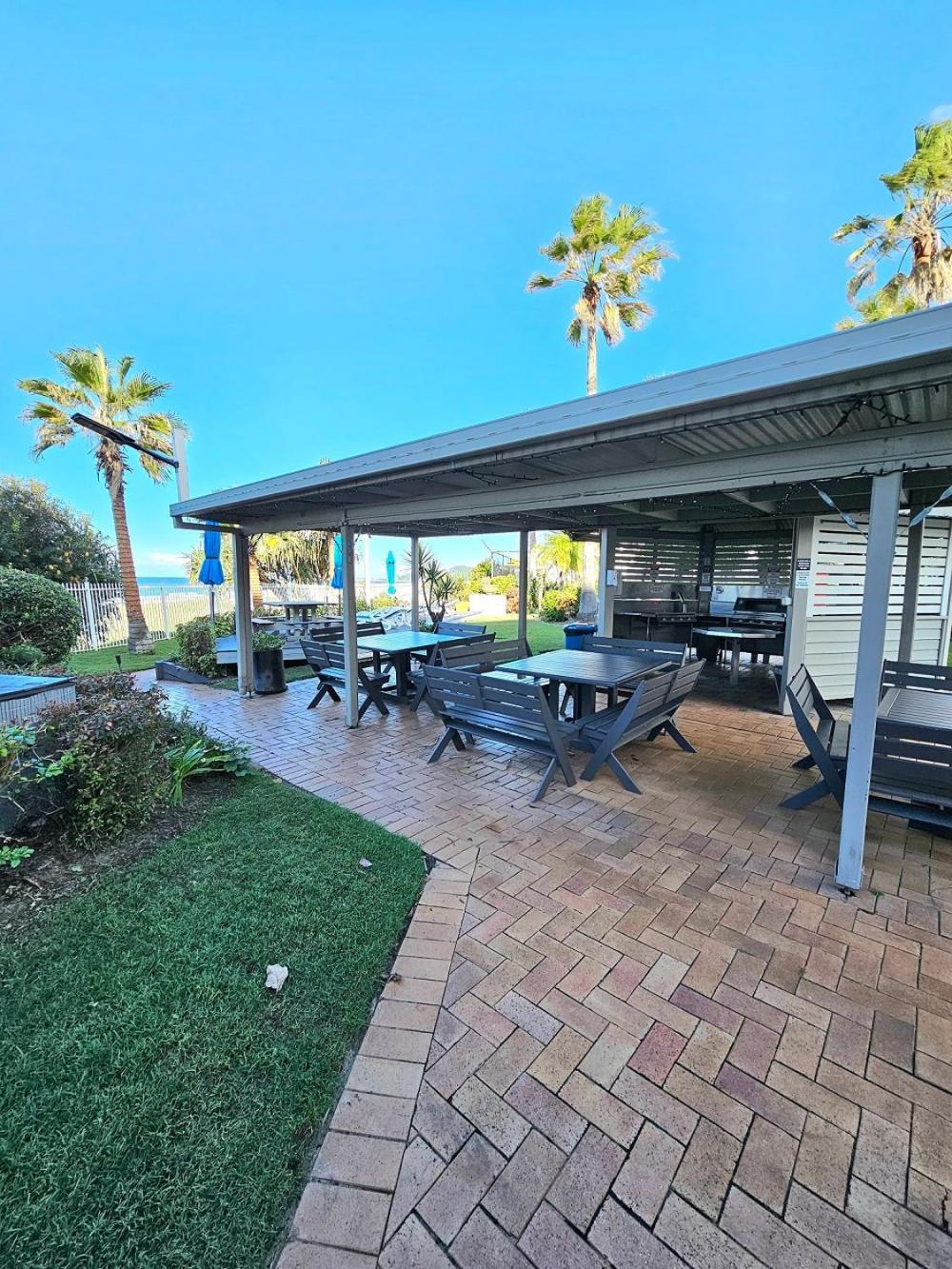19Th Avenue On The Beach Gold Coast Exterior foto