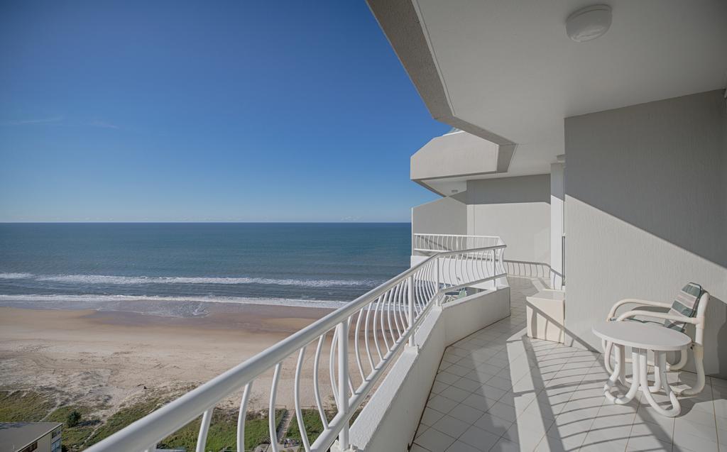 19Th Avenue On The Beach Gold Coast Exterior foto